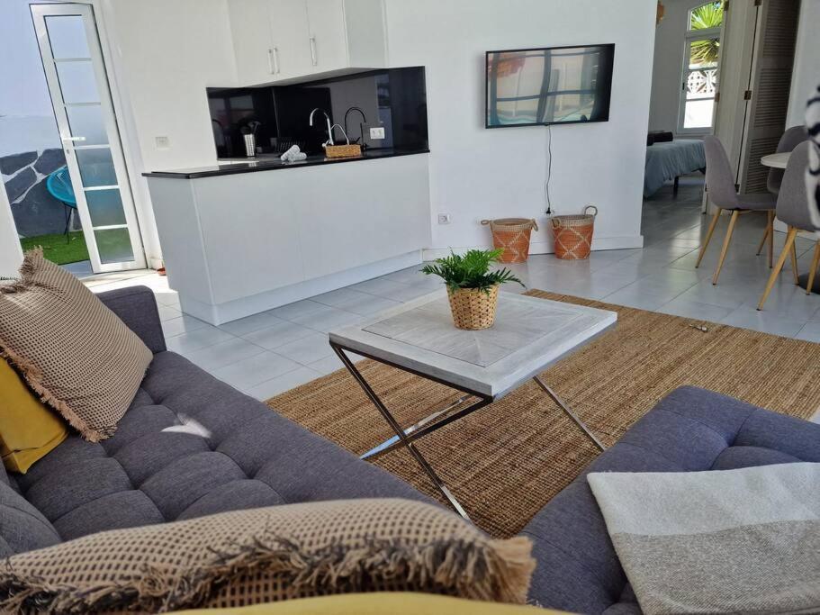 Nora Retreat Villa Corralejo Bagian luar foto